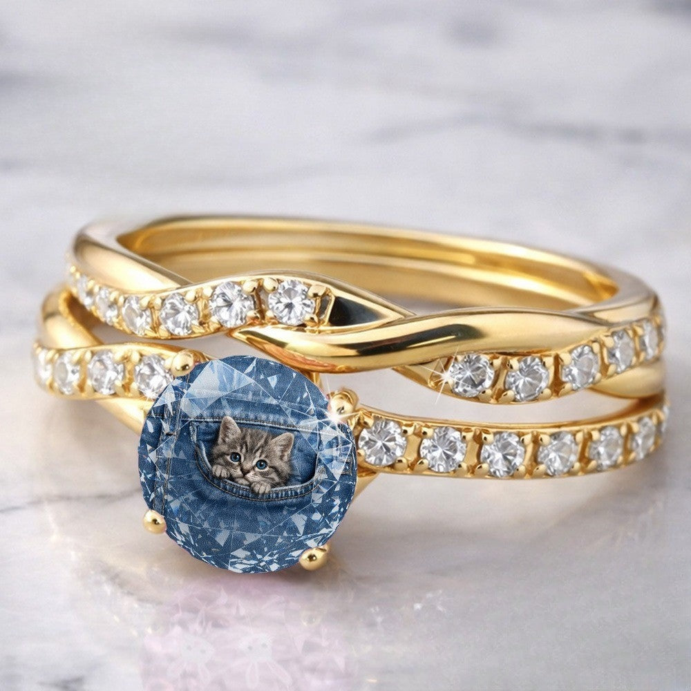 Twisted Crystal Kitten Ring
