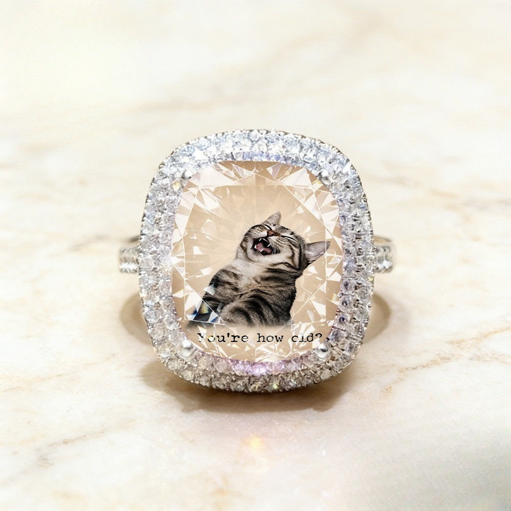 Yawning Cat Square Ring