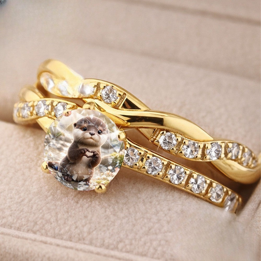 Twisted Crystal Otter Ring
