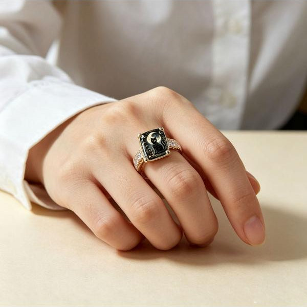 Moonlit Black Cat Square Ring