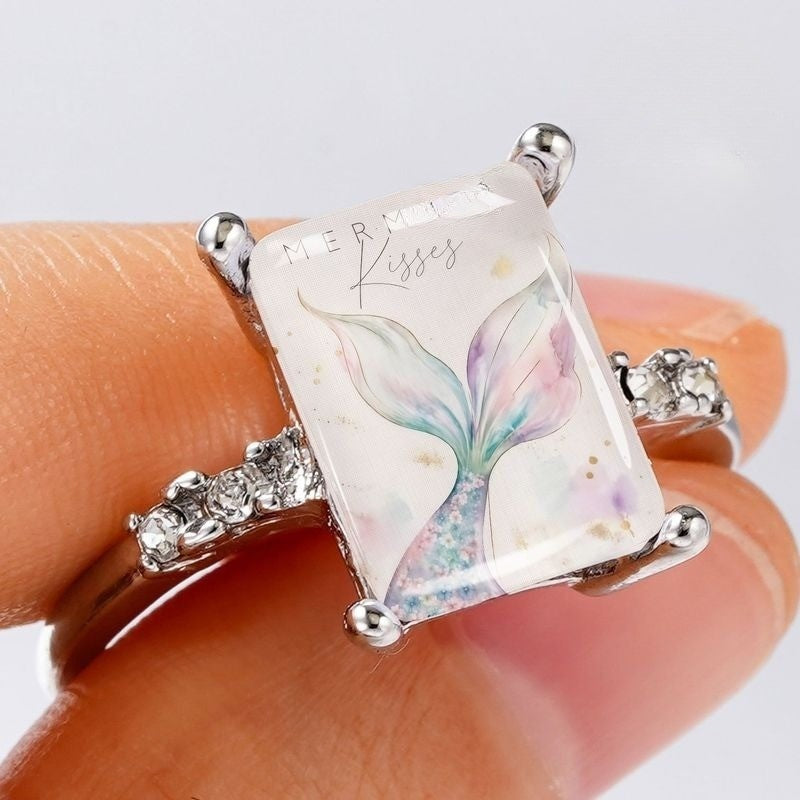 Mermaid Kisses Glass Ring