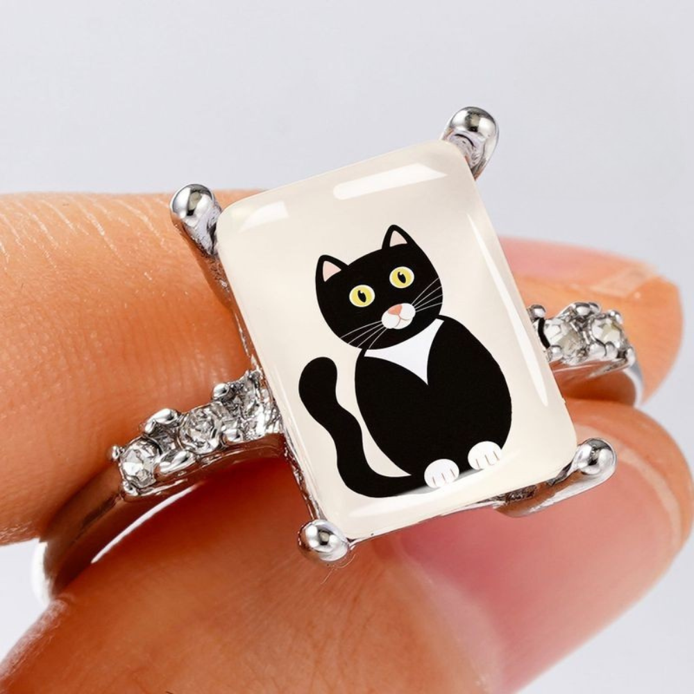 Idle Black Cat Square Ring