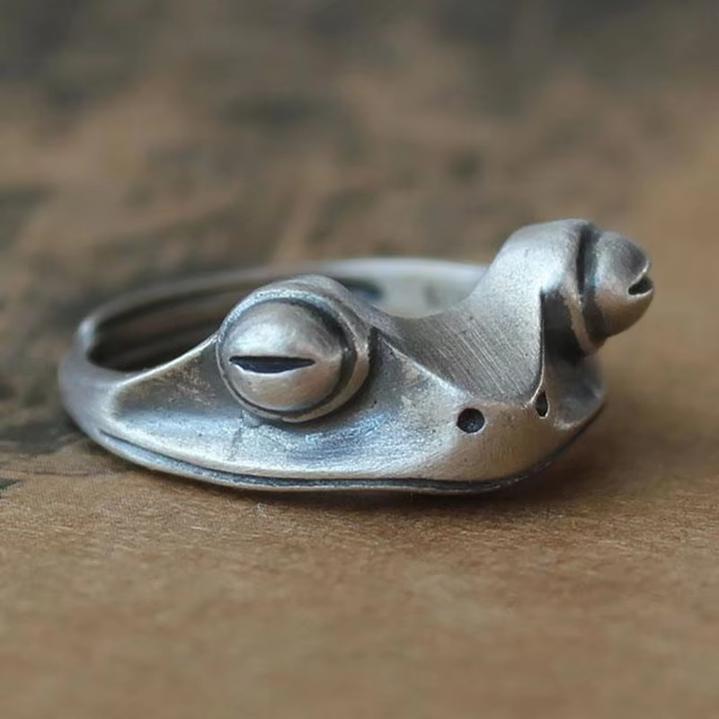 Sleeping Cat Wrap Ring