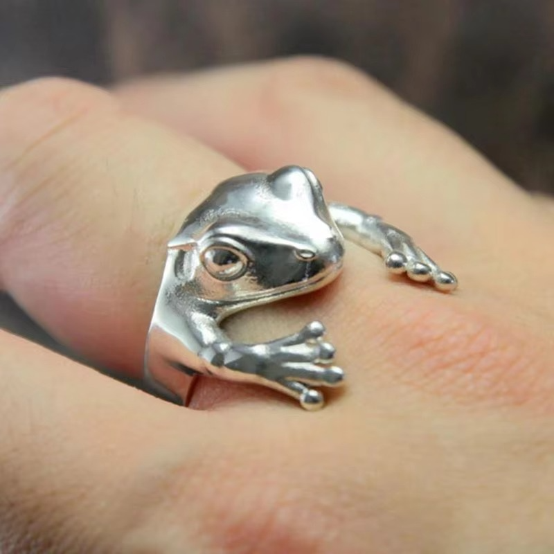Sleeping Cat Wrap Ring