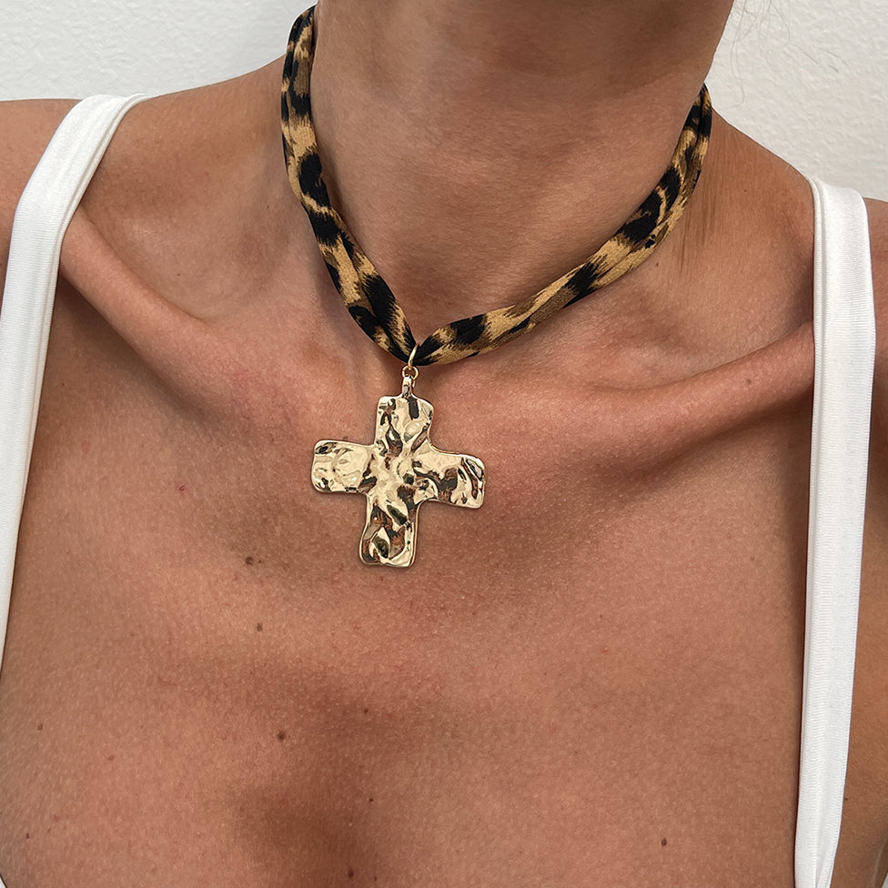 Leopard Velvet Floral Pendant Choker