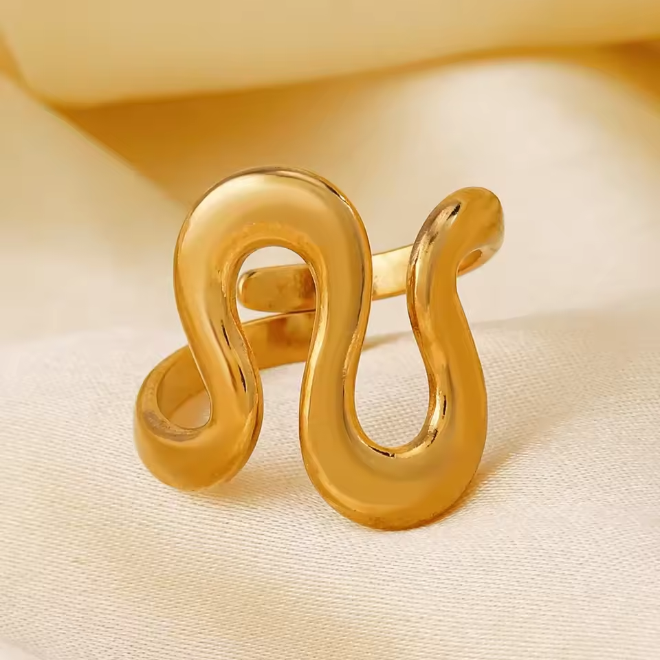 Exaggerated Wave Ring