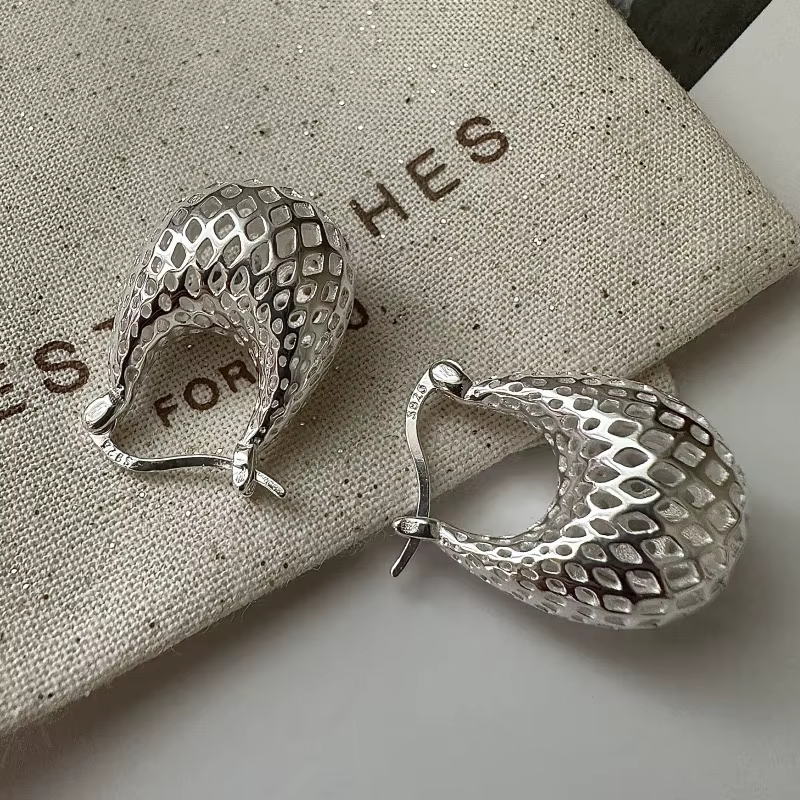 Moonlace Shell Earrings
