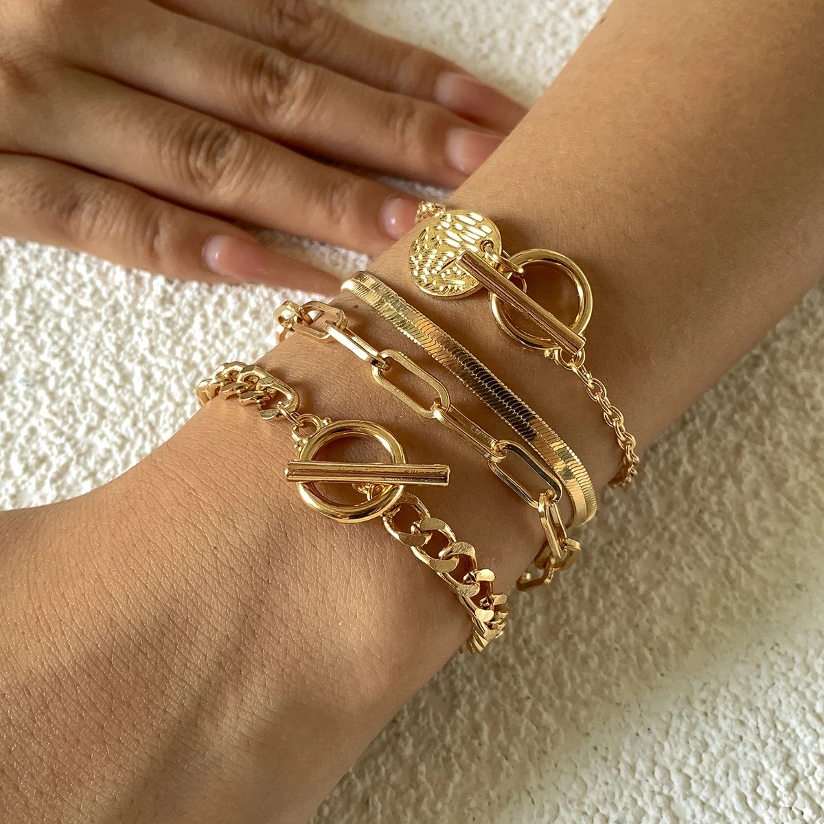 4pc Dainty Toggle Clasp Bracelet Stack