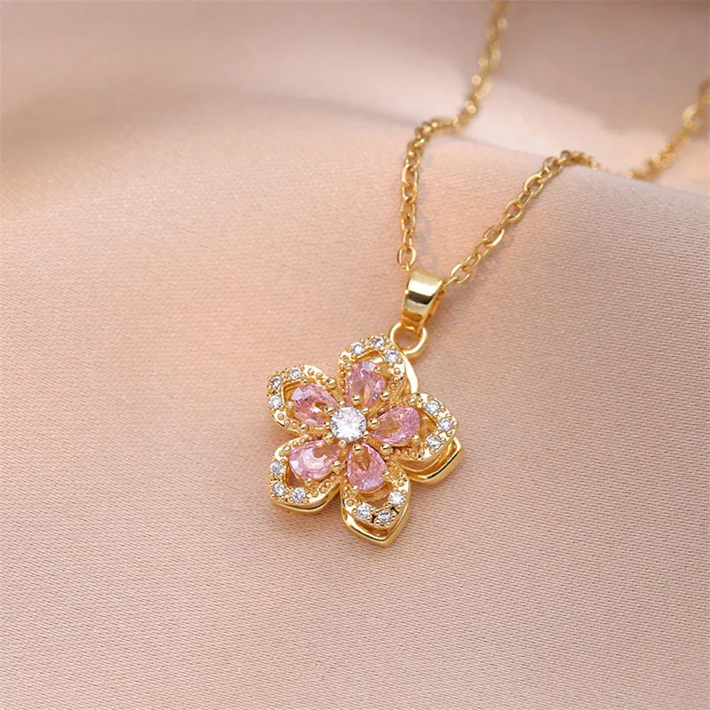 Elegant Rotatable Flower Necklace