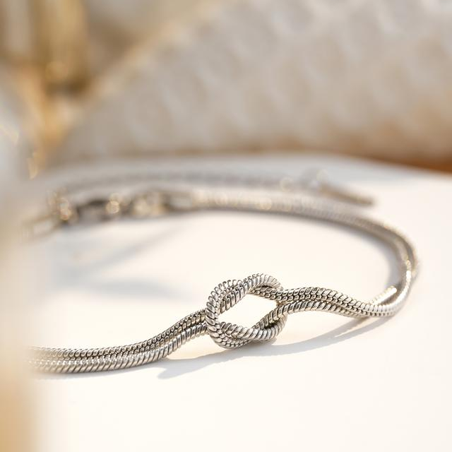 Love Knot Bracelet
