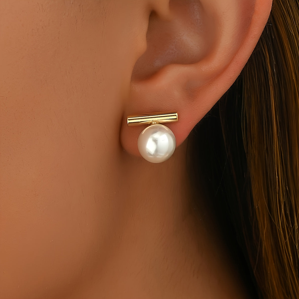 Pearl Bar Stud Earrings