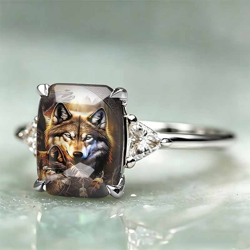 Wild Wolf Statement Ring