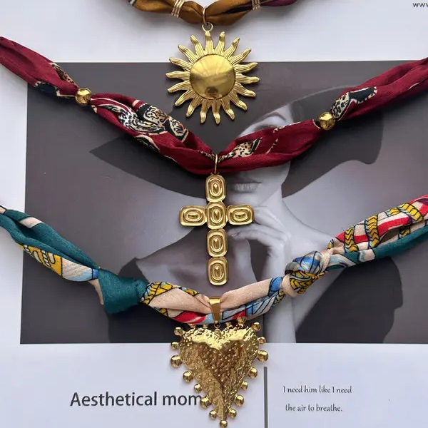 3pc Assorted Pendant Necklace