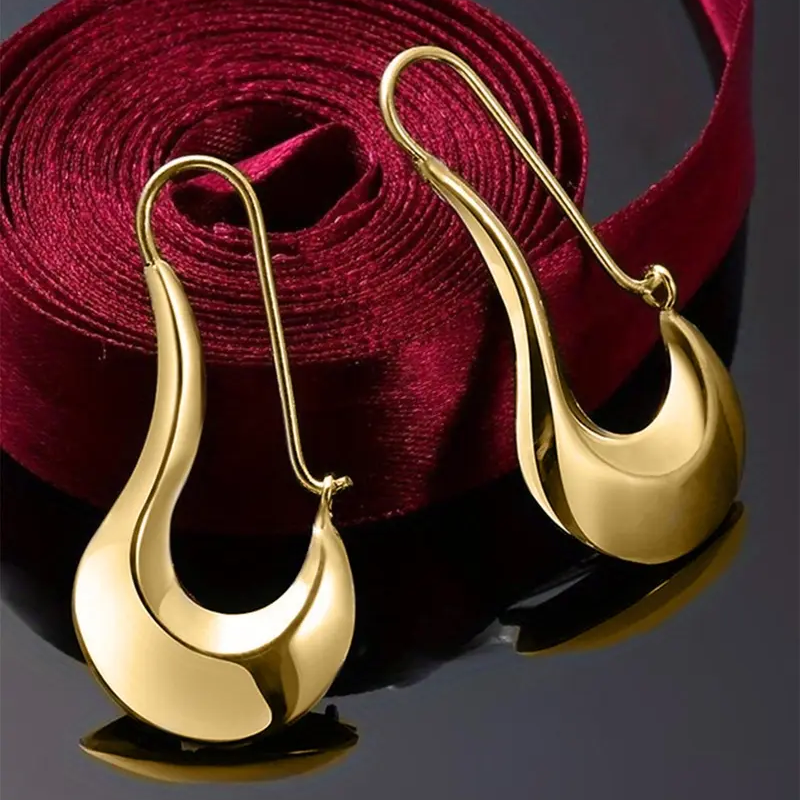 Geometric Dangle Earrings