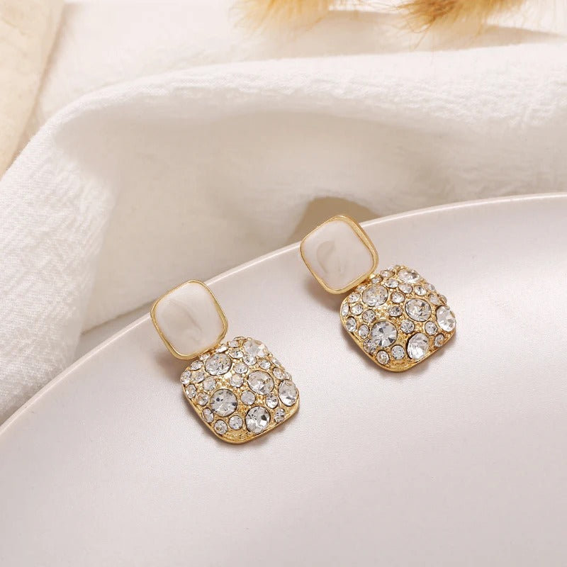 Vintage Sparkling Crystal Earrings