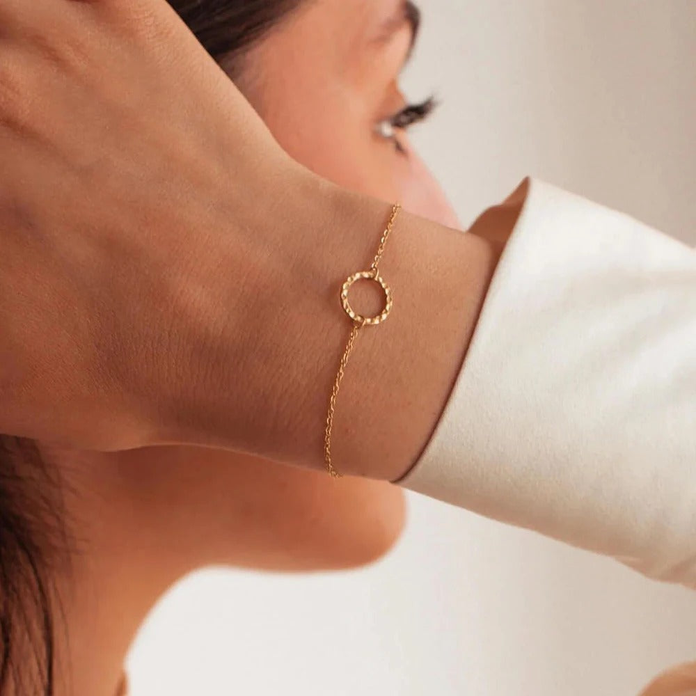 Single Hoop Bracelet