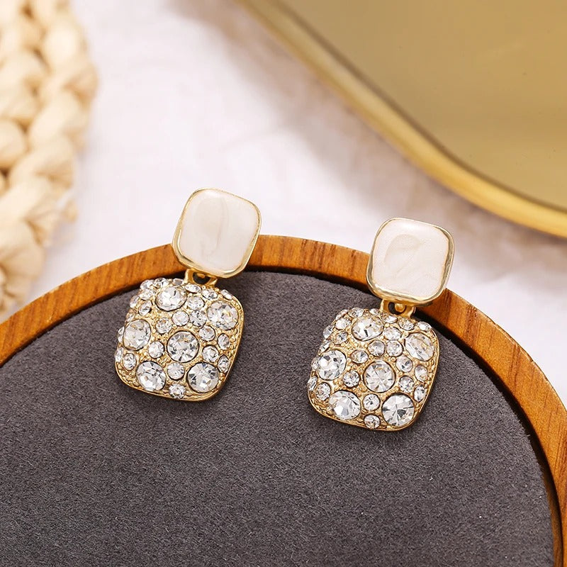 Vintage Sparkling Crystal Earrings