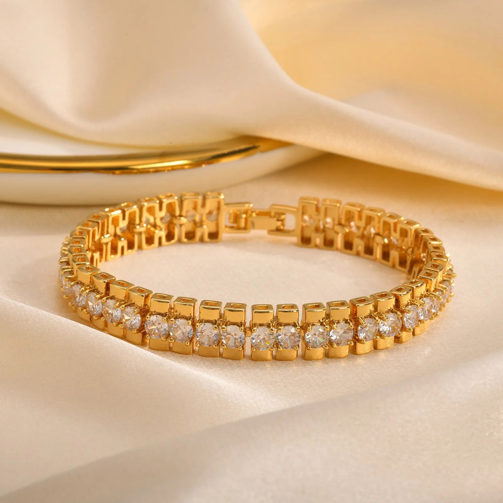 4pc Chunky Link Stackable Bracelet Set
