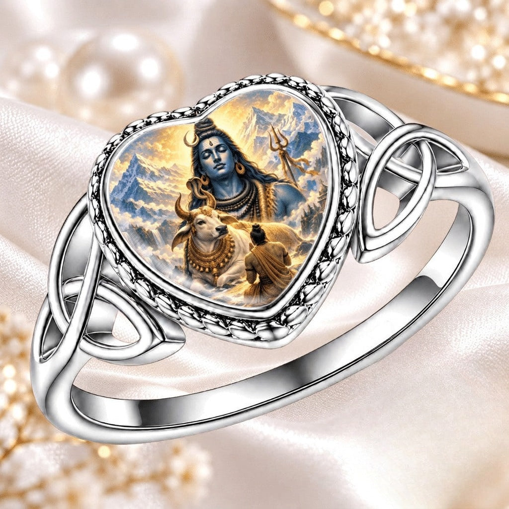 Heart Mountain Scene Ring