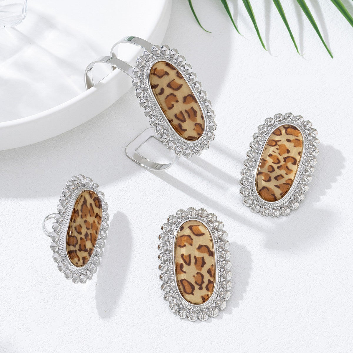Leopard Oval Bead Border Jewelry Set