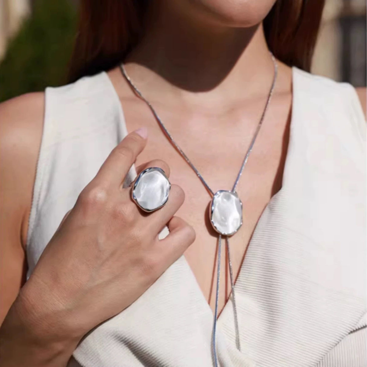 Iridescent Oval Lariat Necklace, Earrings & Ring