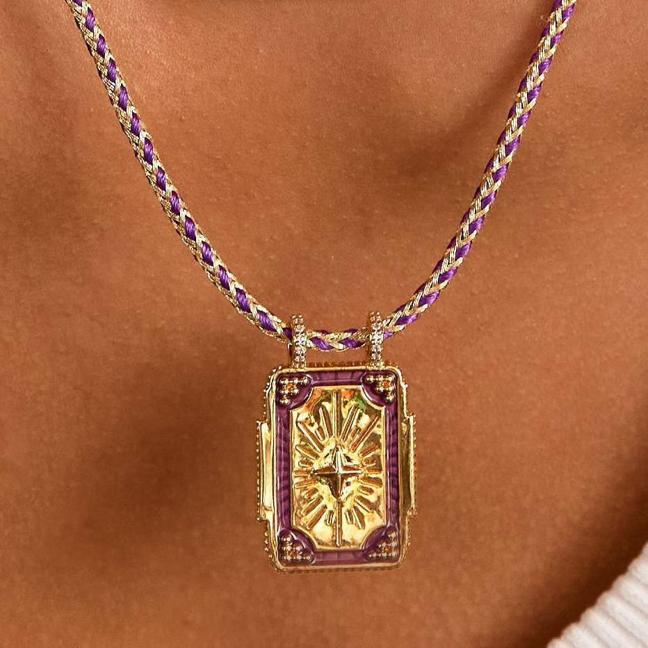 Horseshoe & Sunburst Pendant Necklace Set