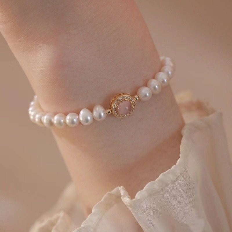 Pink Stone Circle Pearl Bracelet