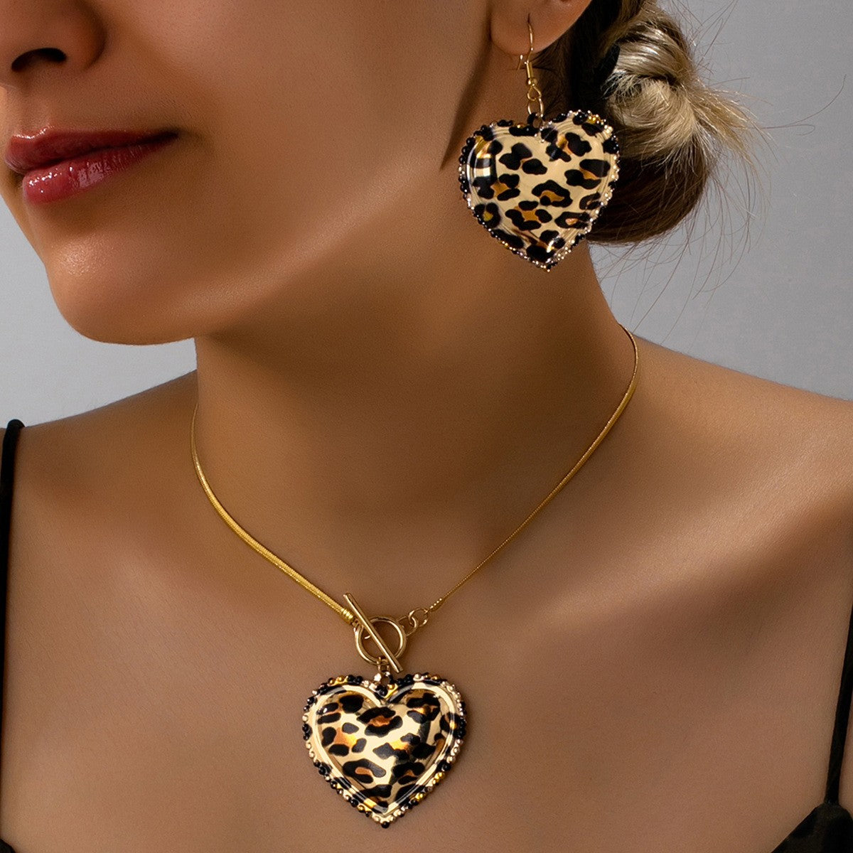 Leopard Print Heart Toggle Jewelry Set