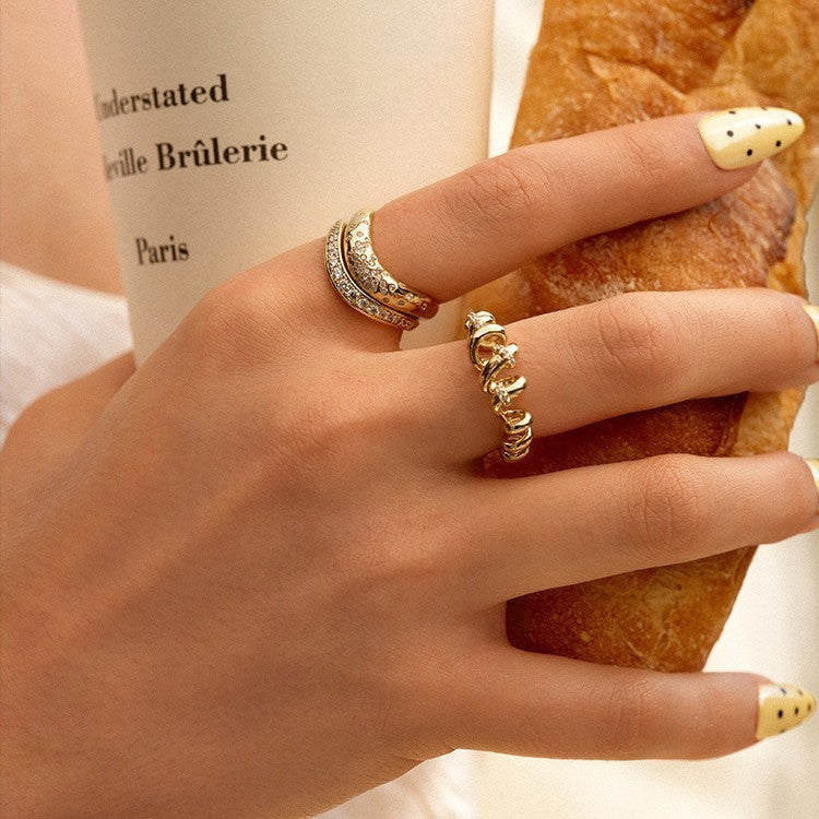 Curly Loop Crystal Ring