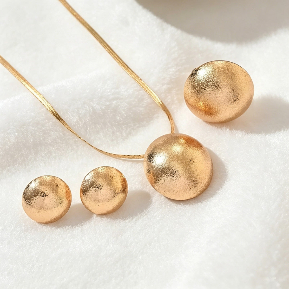 Textured Round Disc Jewelry Set