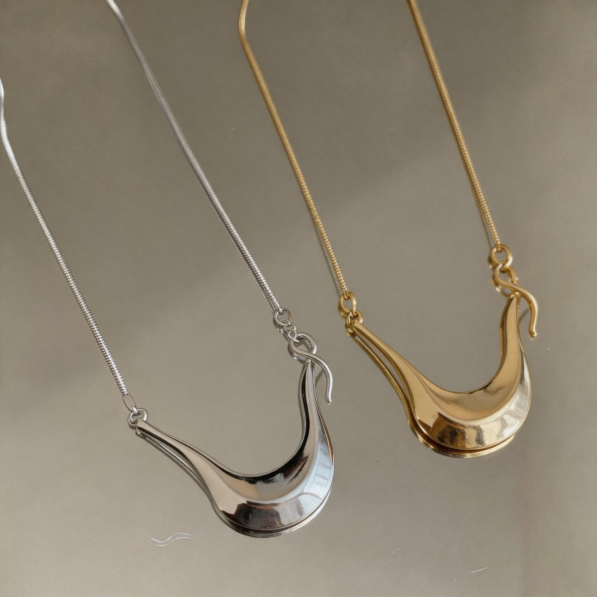Sculptural Curve Necklace