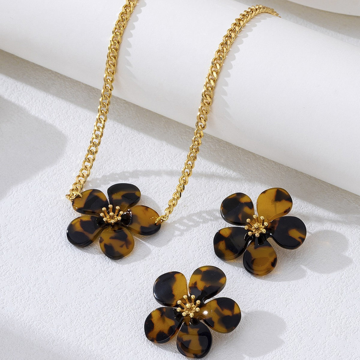 Tortoise Shell Flower Necklace & Earring Set