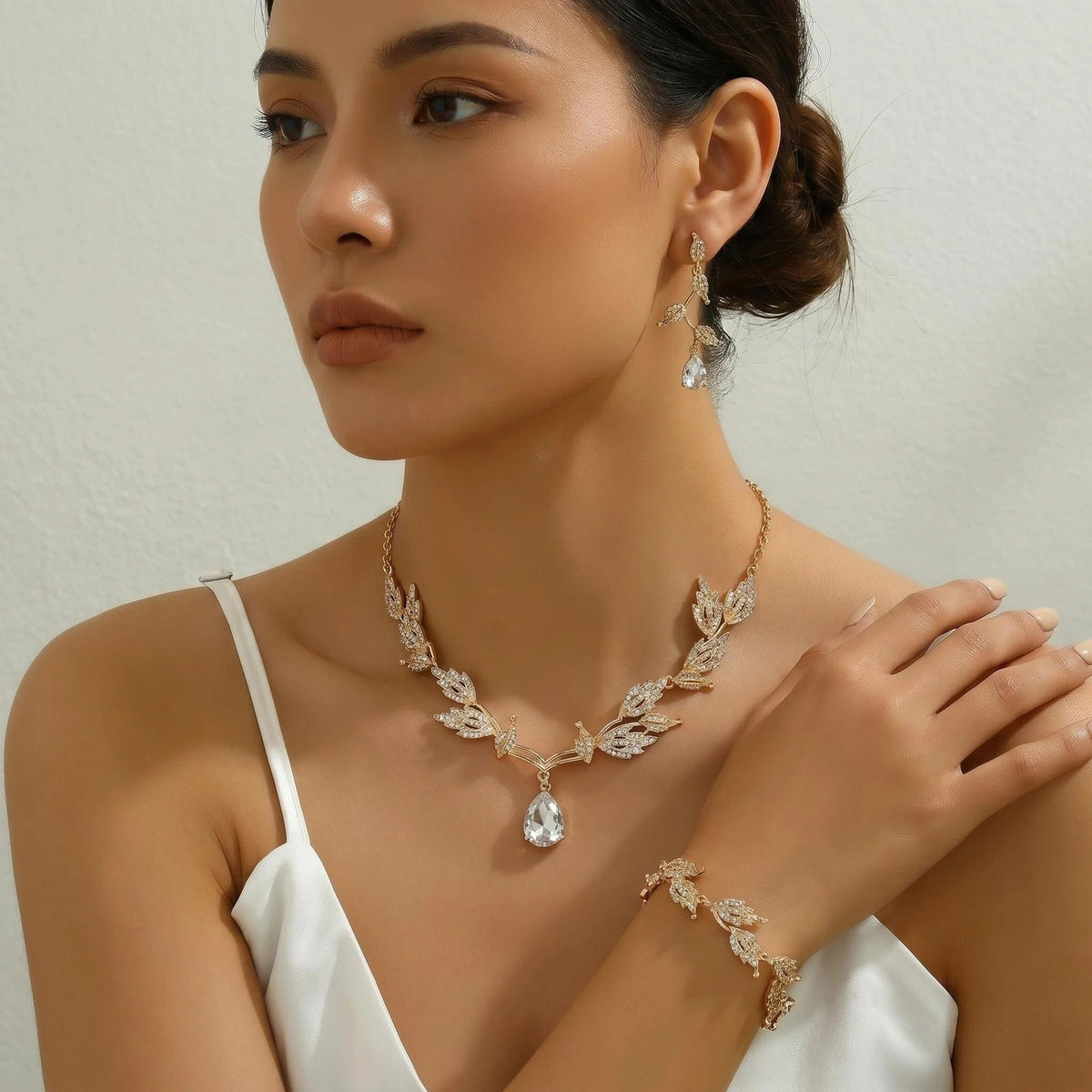 Green Leaf Jewelry Set
