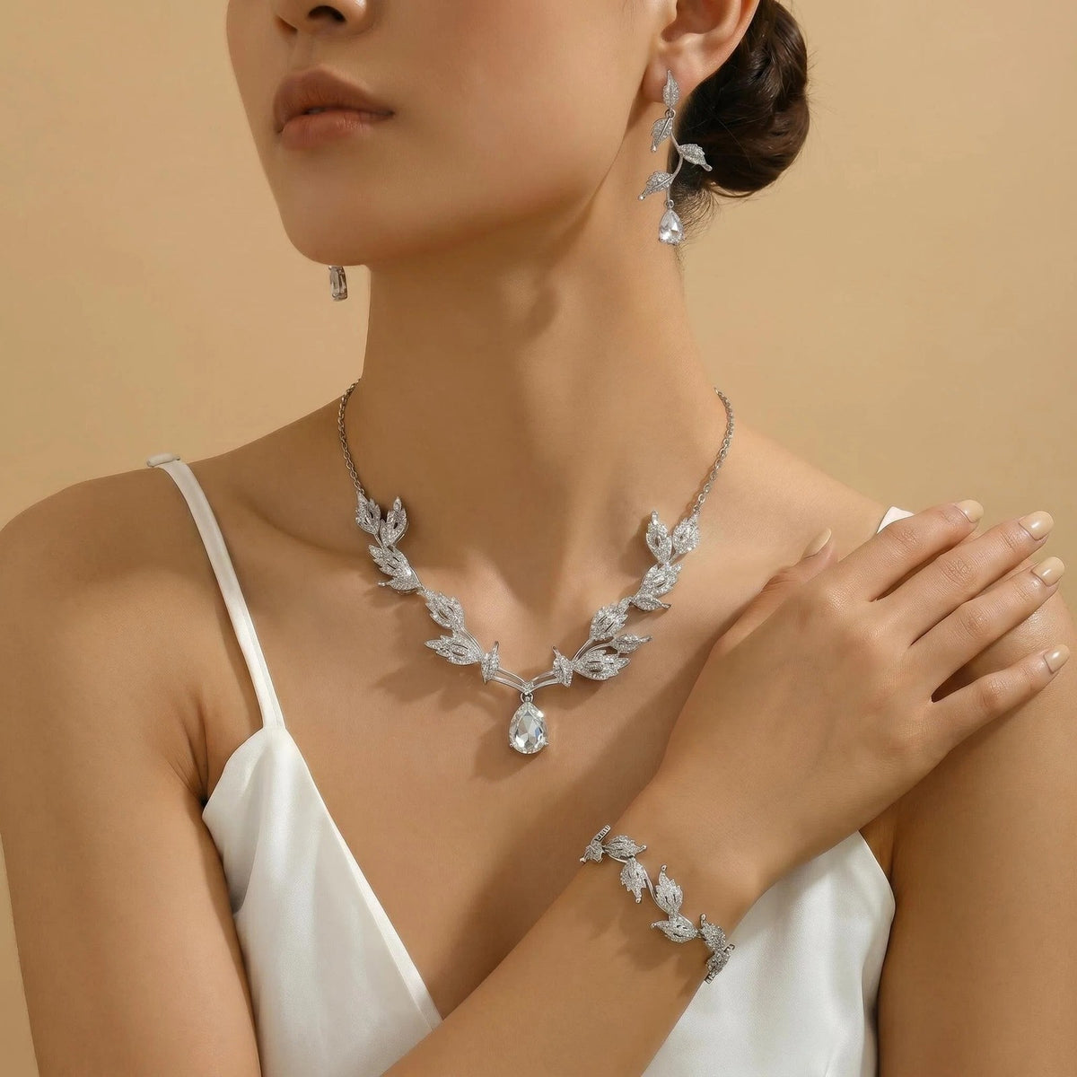Green Leaf Jewelry Set