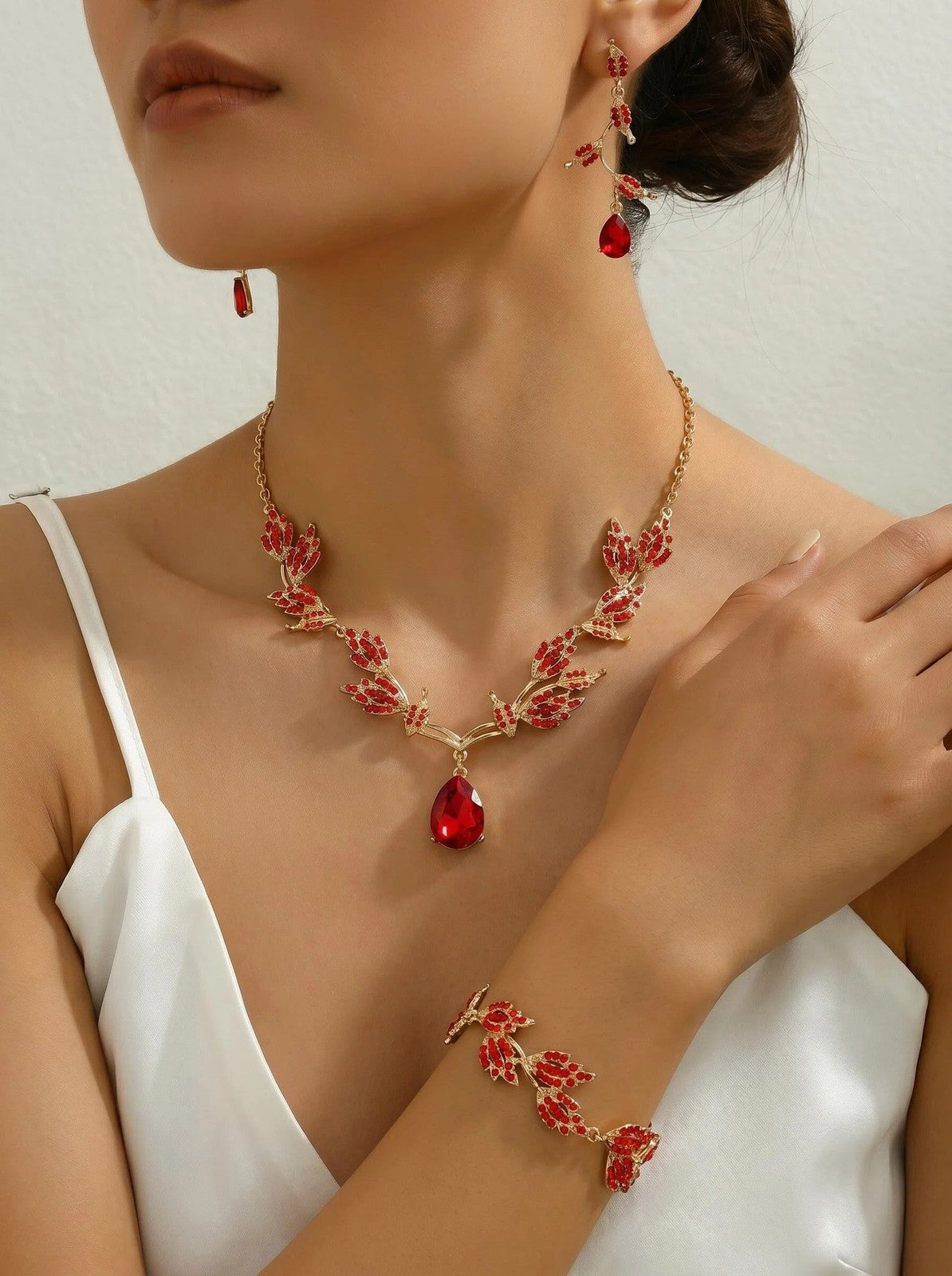 Green Leaf Jewelry Set