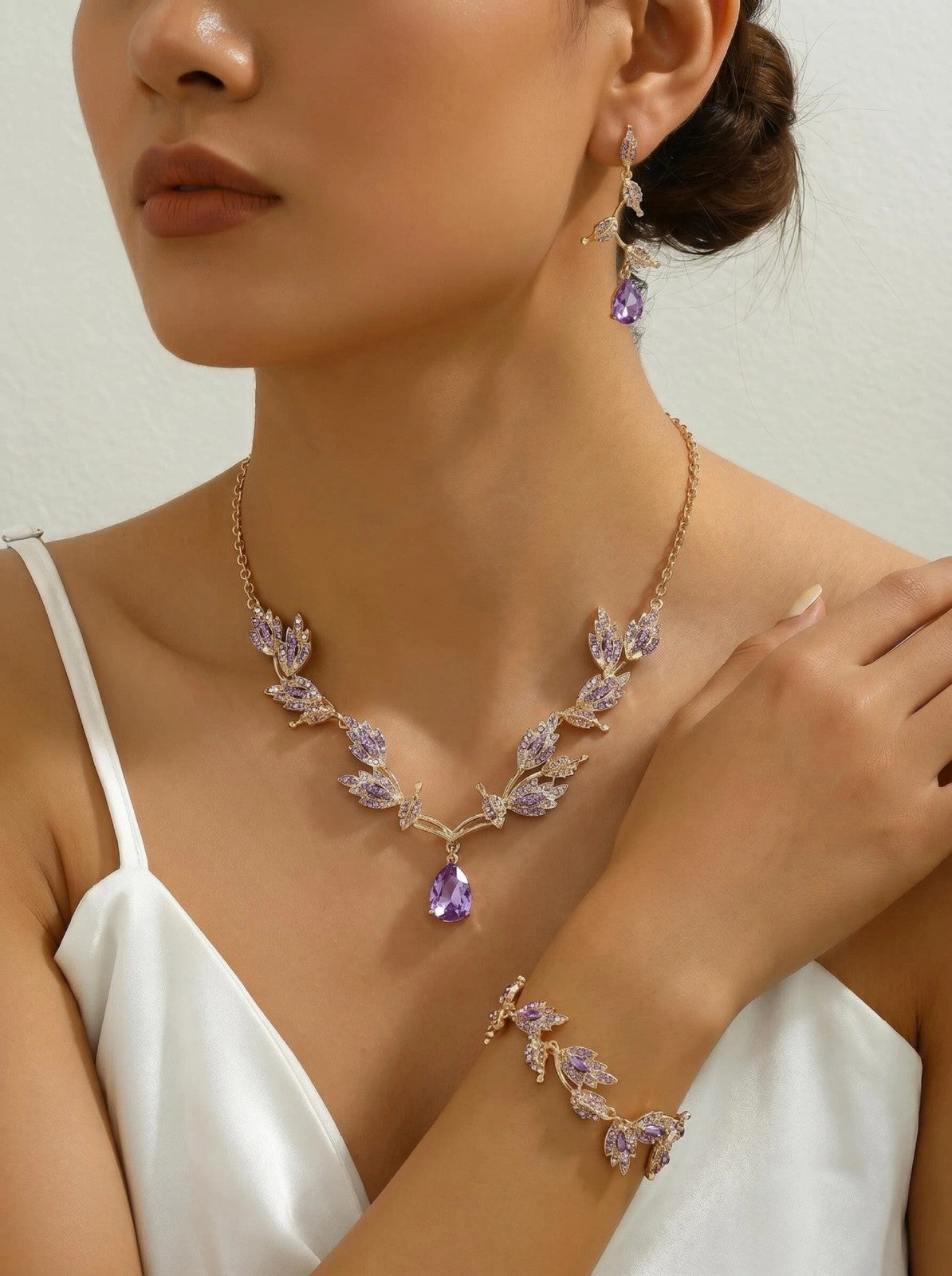 Green Leaf Jewelry Set