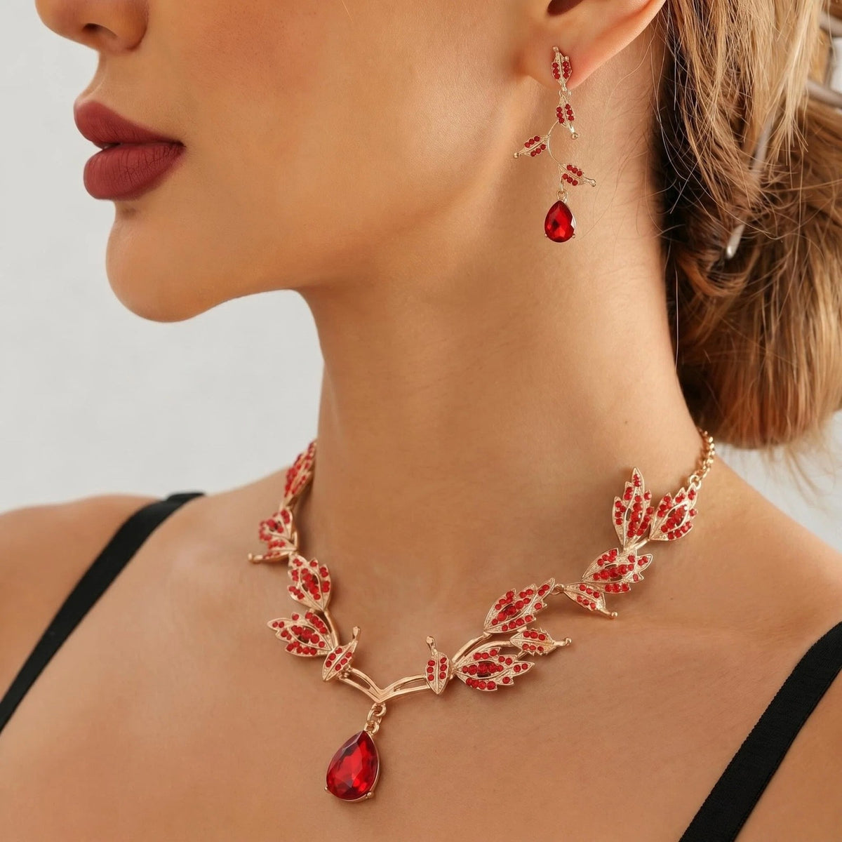 Green Leaf Jewelry Set