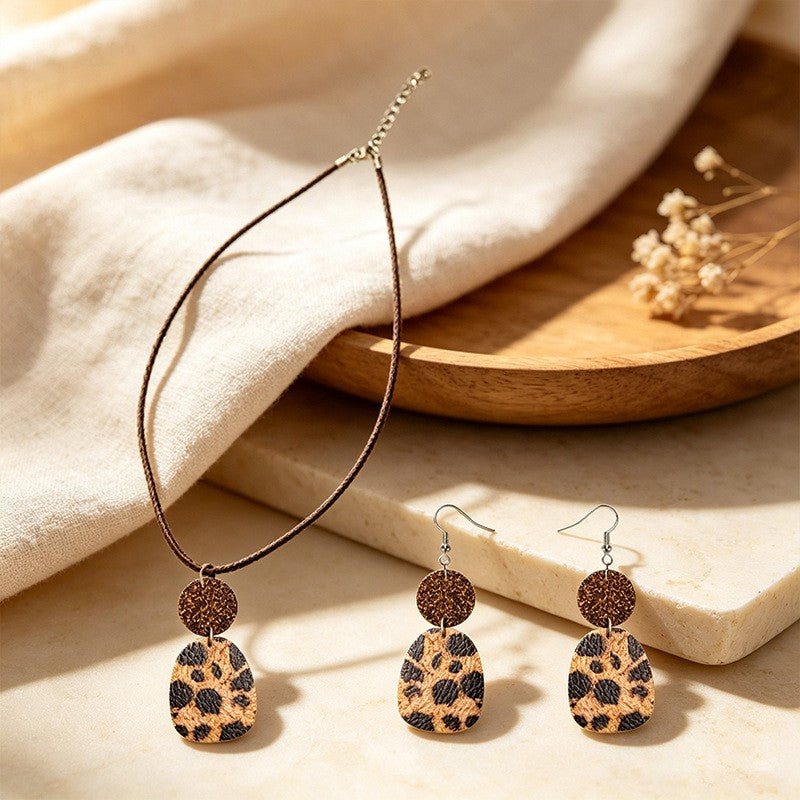 Leopard Print Pendant Set