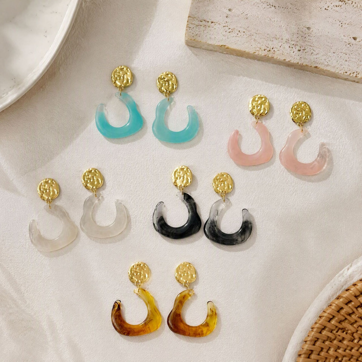 Hammered Gold C-Shape Resin Earrings