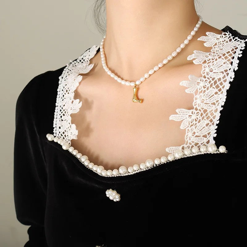 Wood Grain Initial Pearl Necklace