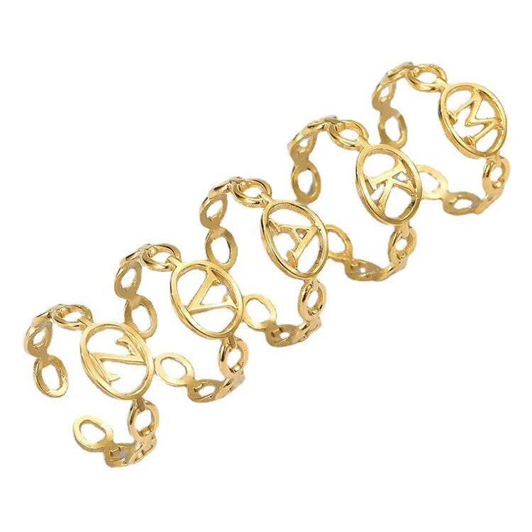 Initial Oval Link Ring