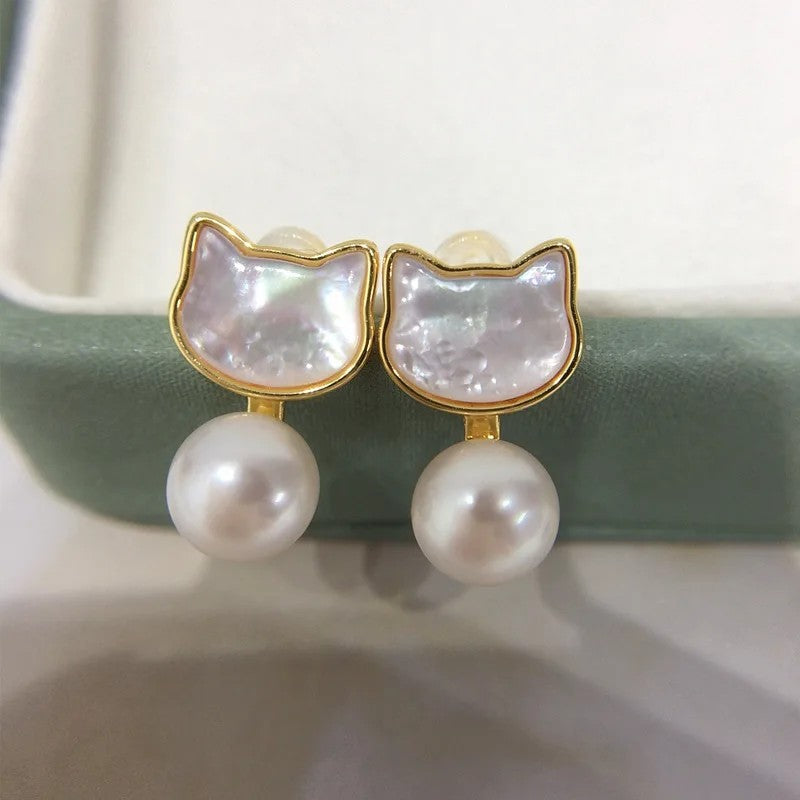 Cat Shell Pearl Earrings