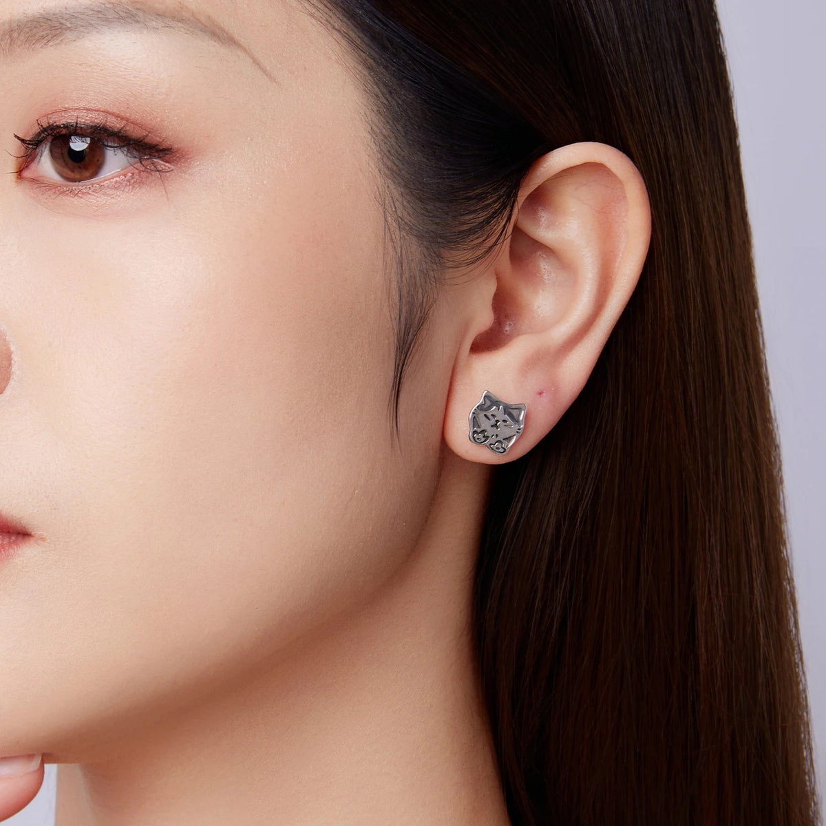 Oxidized Cat Face Stud Earrings
