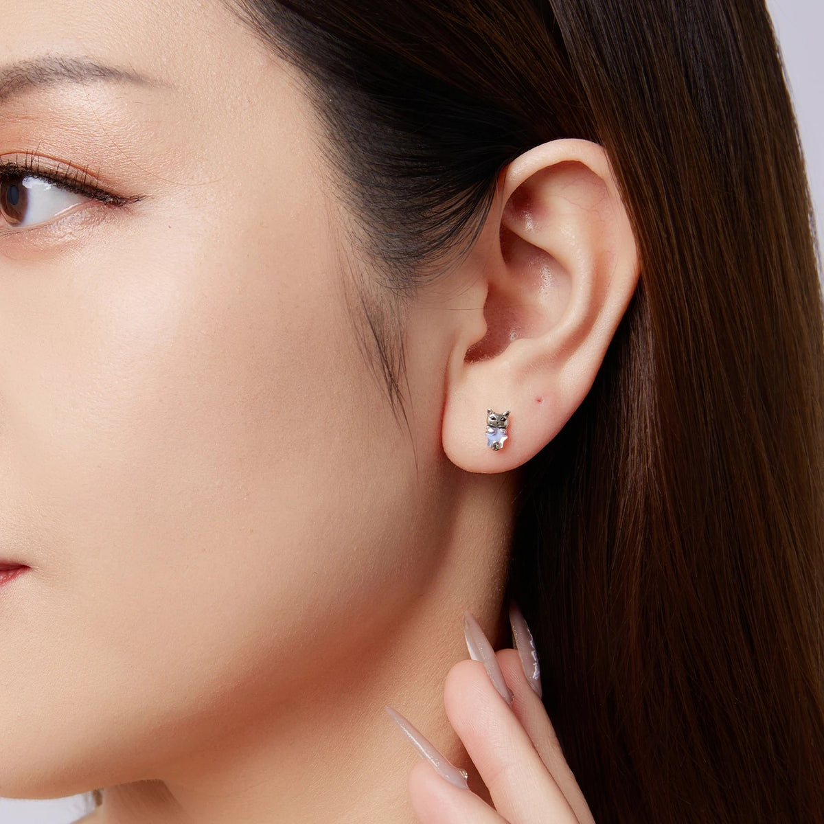 Iridescent Star Cat Stud Earrings