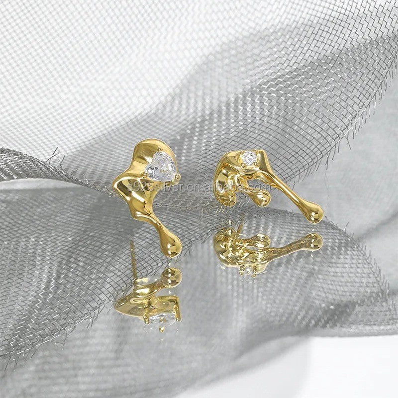 Molten Heart Zircon Stud Earrings