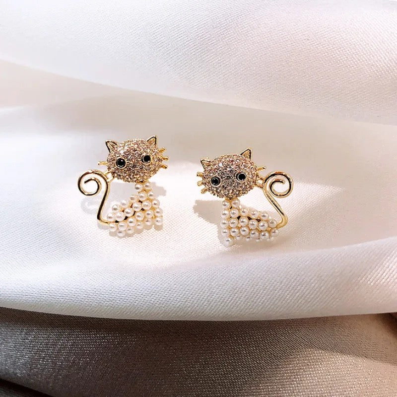 Rhinestone Cat Pearl Stud Earrings