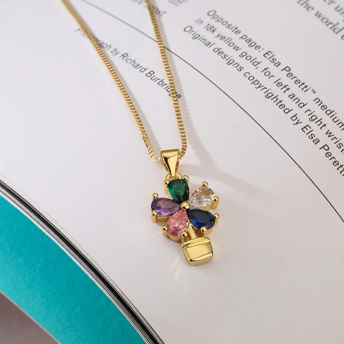 Floral Zircon Pendant Necklace