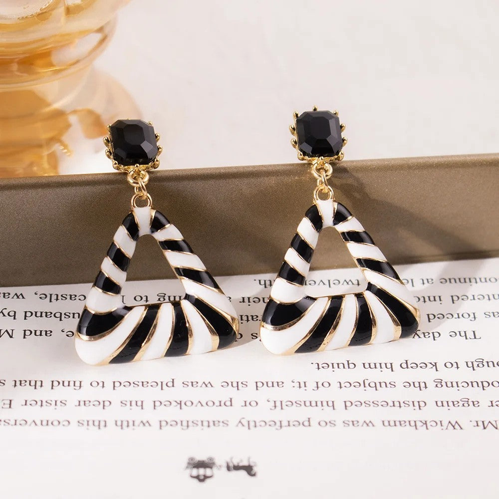 Black & White Swirl Hoop & Triangle Drop Earrings