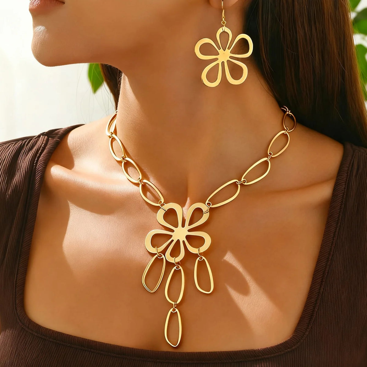 Hollow Flower Oval Link Necklace & Earring Set