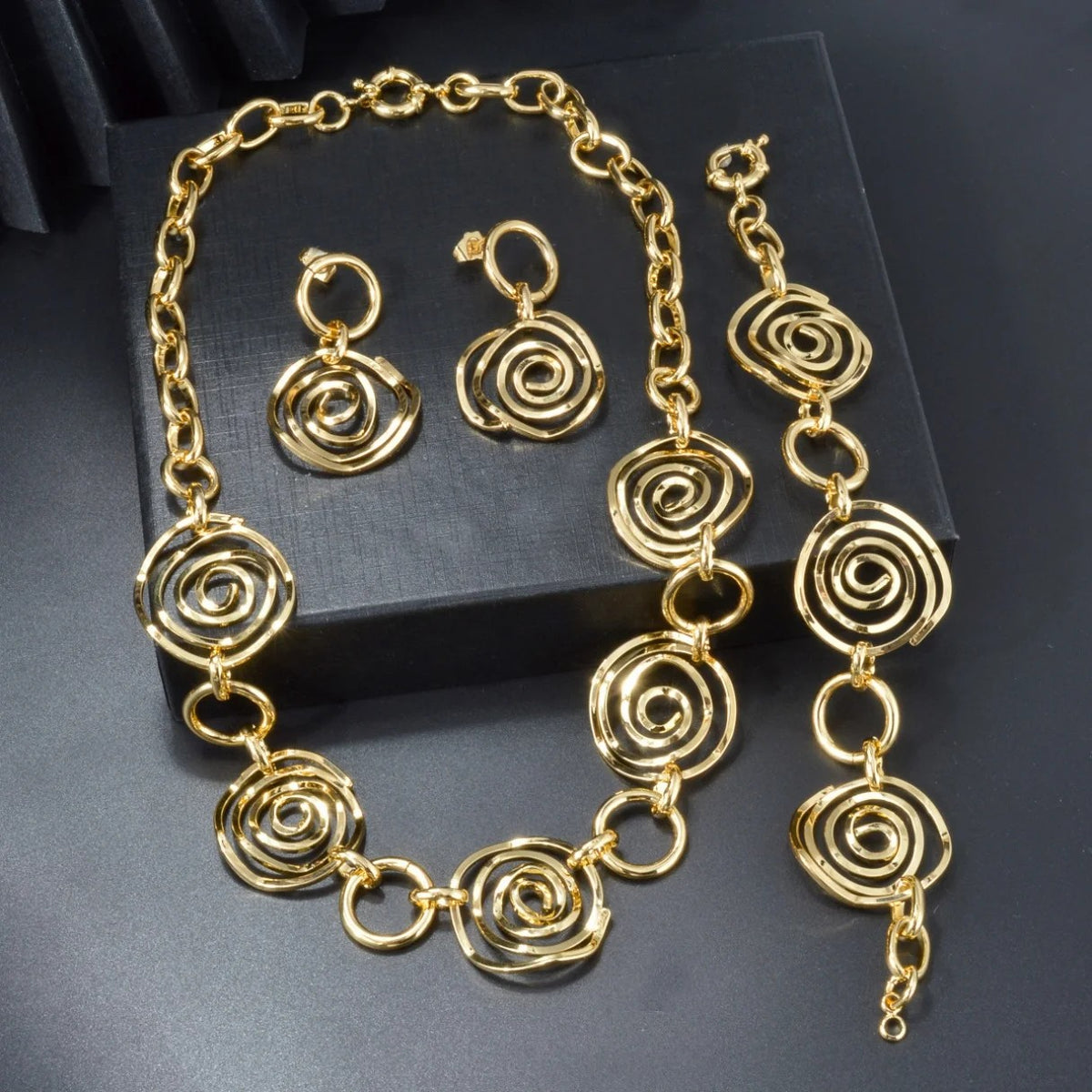 Spiral Link Jewelry Set